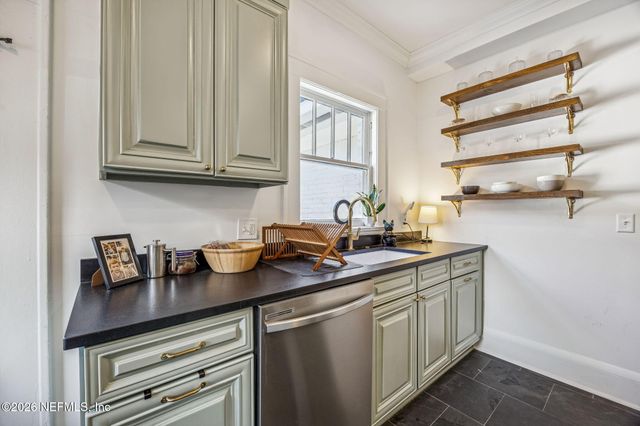 3523 VALENCIA Road, Jacksonville, FL 32205