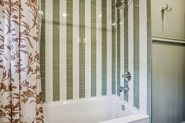 3523 VALENCIA Road, Jacksonville, FL 32205