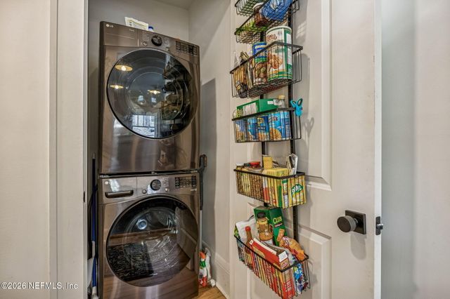 3523 VALENCIA Road, Jacksonville, FL 32205