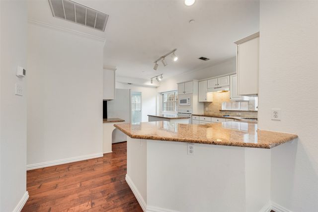 14605 Dove Court, Addison, TX 75001