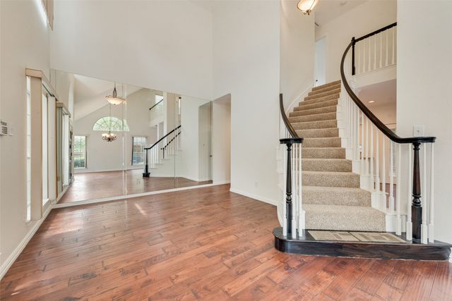 14605 Dove Court, Addison, TX 75001