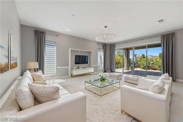 80 Strada Caruso, Henderson, NV 89011