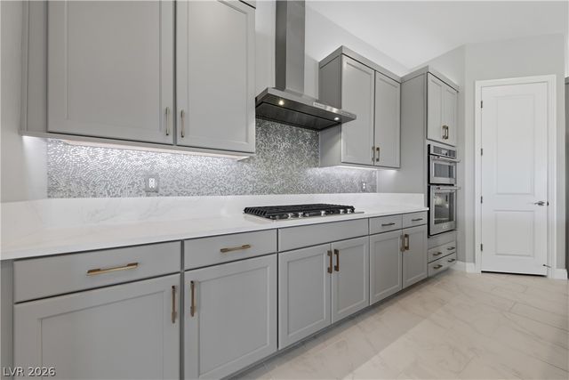 80 Strada Caruso, Henderson, NV 89011