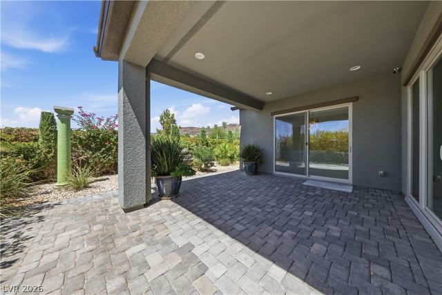 80 Strada Caruso, Henderson, NV 89011