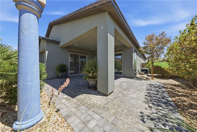 80 Strada Caruso, Henderson, NV 89011