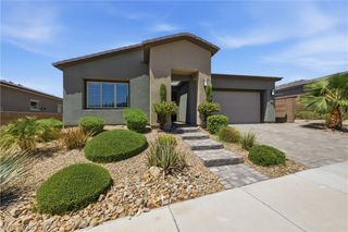 80 Strada Caruso, Henderson, NV 89011