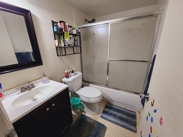 10749 Cleary Boulevard 202, Plantation, FL 33324