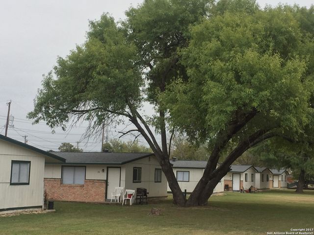 144 W Villaret Blvd # 106, San Antonio, TX 78221