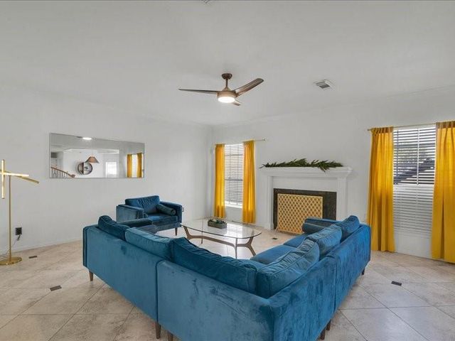 4610 Cobb Circle Drive, Sugar Land, TX 77479