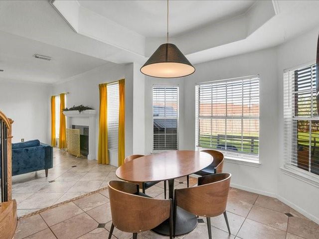 4610 Cobb Circle Drive, Sugar Land, TX 77479