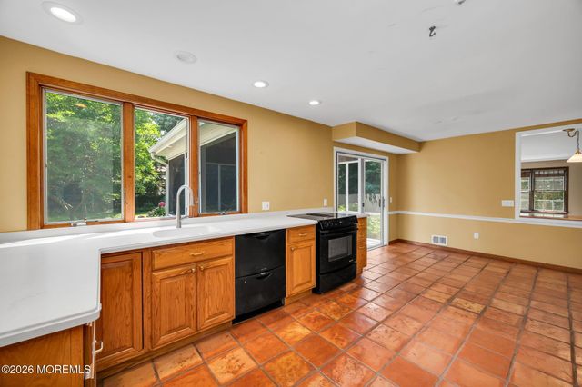 4 Marc Road, West Long Branch, NJ 07764