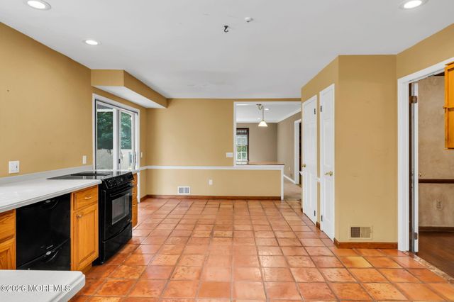 4 Marc Road, West Long Branch, NJ 07764