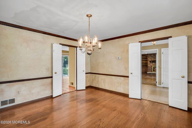 4 Marc Road, West Long Branch, NJ 07764