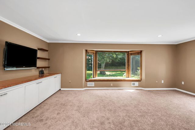 4 Marc Road, West Long Branch, NJ 07764