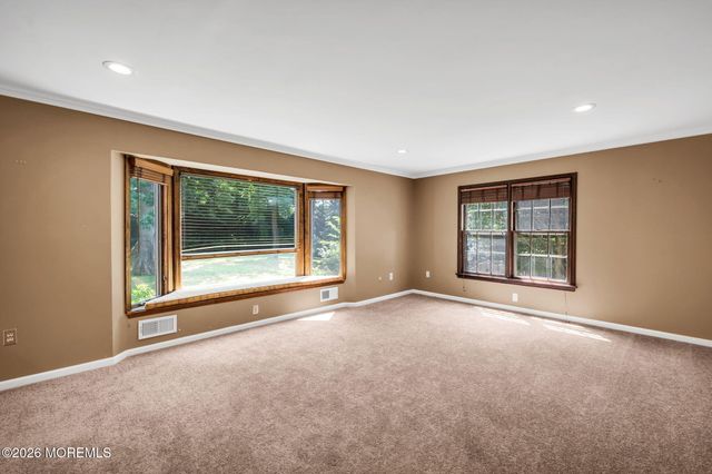 4 Marc Road, West Long Branch, NJ 07764