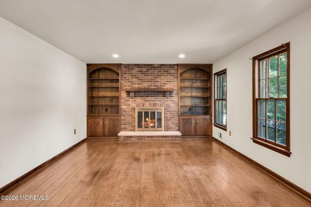 4 Marc Road, West Long Branch, NJ 07764