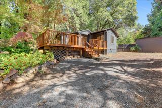 10683 Walker Dr, Grass Valley, CA 95945