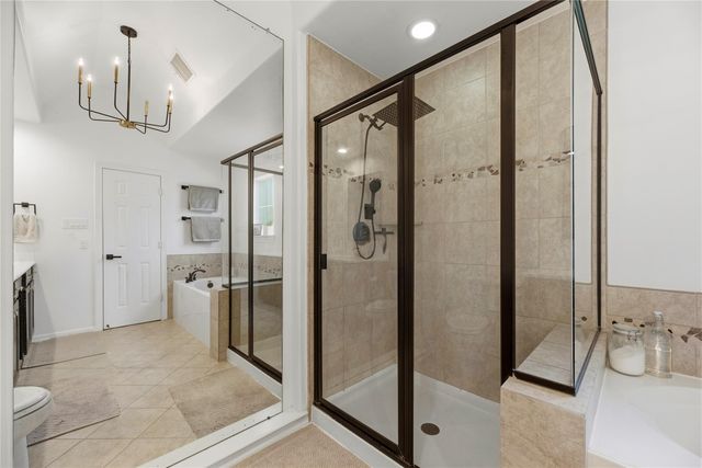 870 Fisher Street, Houston, TX 77018