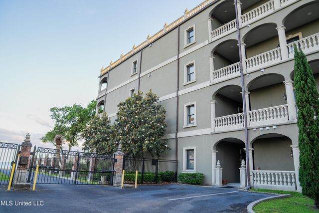 4640 W Beach Boulevard, B3, Gulfport, MS 39501