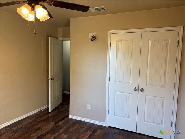 8293 County Road 3420, Lampasas, TX 76550