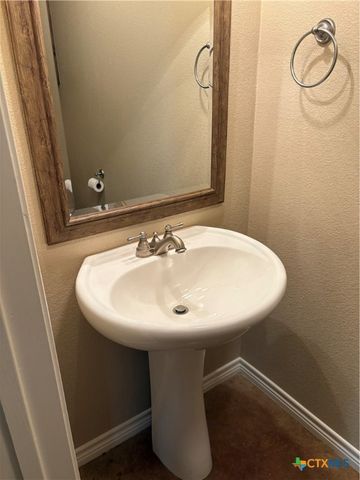 8293 County Road 3420, Lampasas, TX 76550