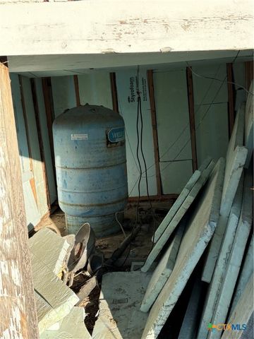 8293 County Road 3420, Lampasas, TX 76550