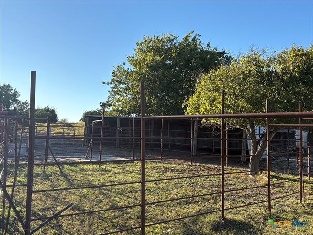 8293 County Road 3420, Lampasas, TX 76550
