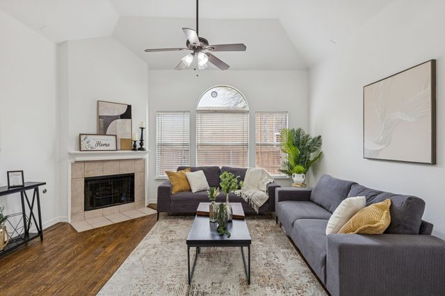 4936 Auburn Drive, Mckinney, TX 75070