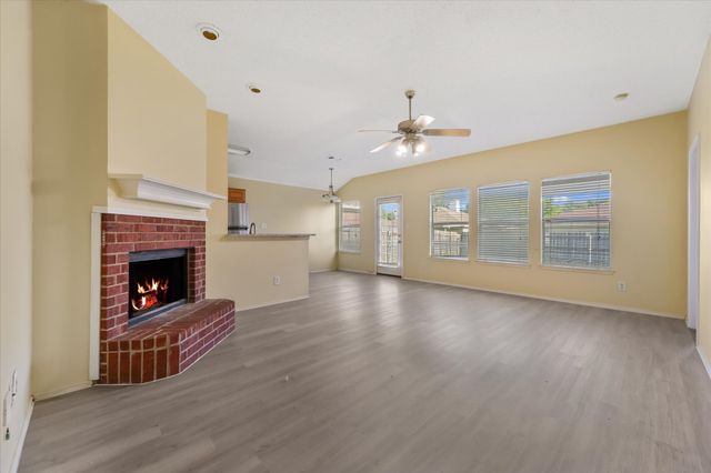 2312 Corral Drive, Fort Worth, TX 76133