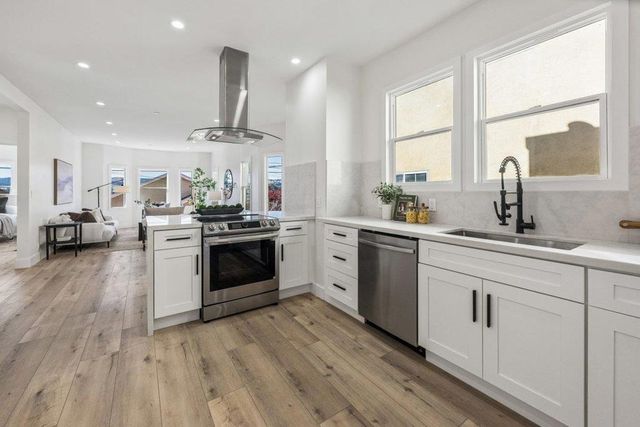 730 3rd Lane, South San Francisco, CA 94080