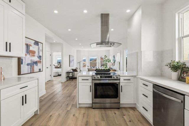 730 3rd Lane, South San Francisco, CA 94080
