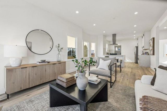 730 3rd Lane, South San Francisco, CA 94080