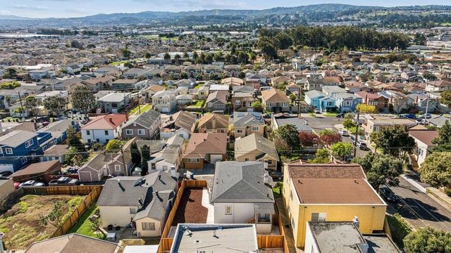 730 3rd Lane, South San Francisco, CA 94080