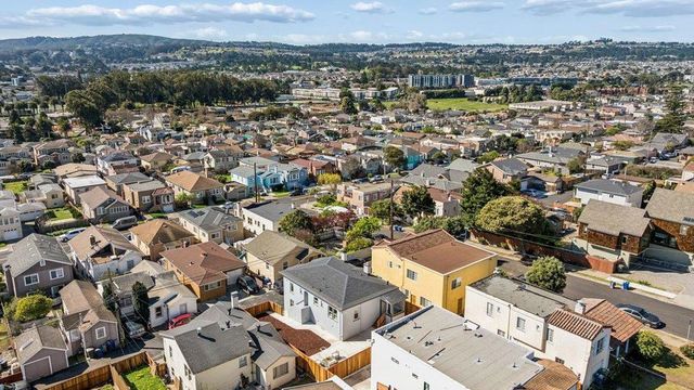 730 3rd Lane, South San Francisco, CA 94080