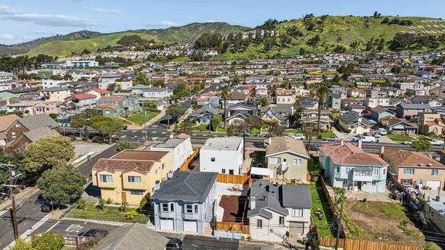 730 3rd Lane, South San Francisco, CA 94080