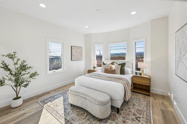 730 3rd Lane, South San Francisco, CA 94080