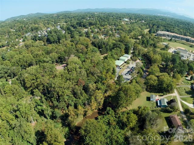 632 Sand Hill Road 1B, Asheville, NC 28806