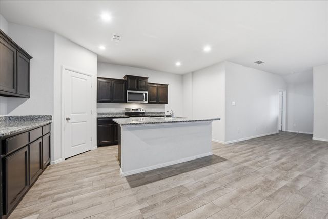 9308 Desertrock Road, Fort Worth, TX 76131