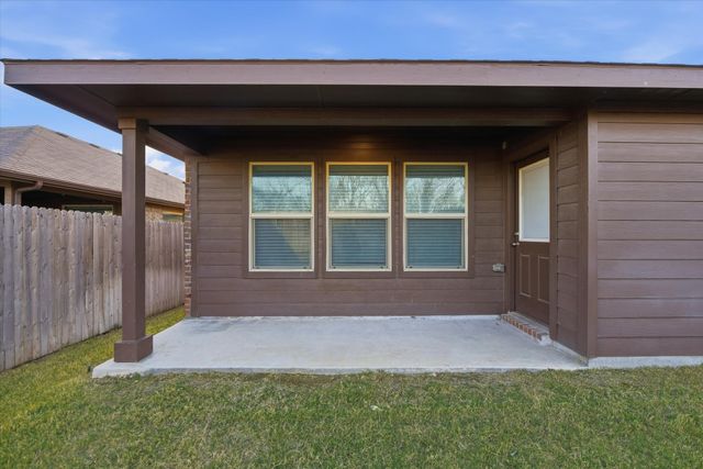 9308 Desertrock Road, Fort Worth, TX 76131