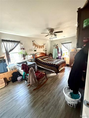 296 White Road, Montgomery City, MO 63361