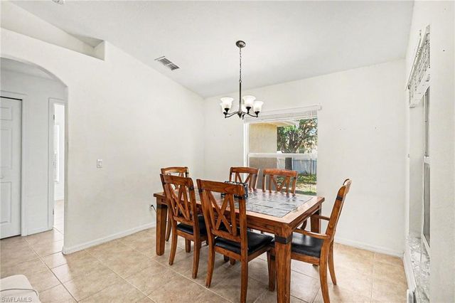 1419 NW 20th ST, Cape Coral, FL 33993