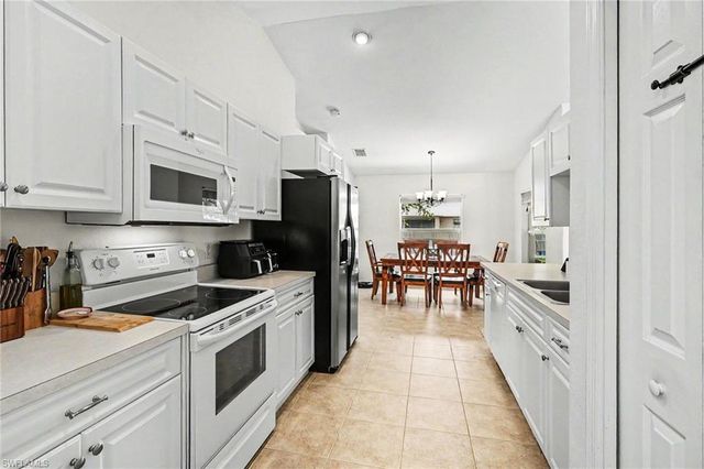 1419 NW 20th ST, Cape Coral, FL 33993