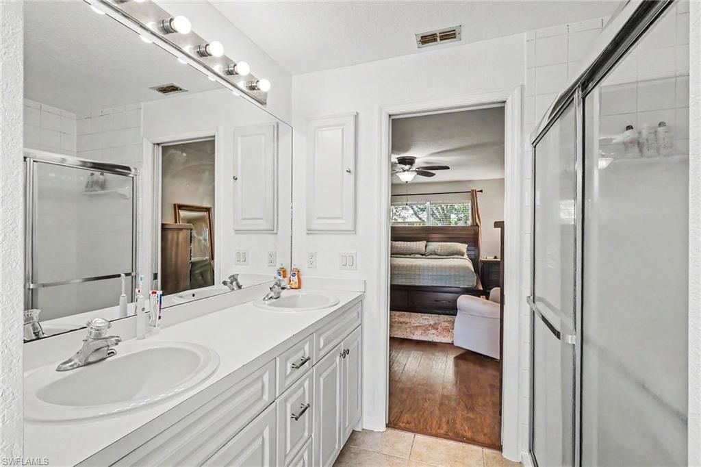Image 14 of property listing at 1419 NW 20th ST, Cape Coral, FL 33993