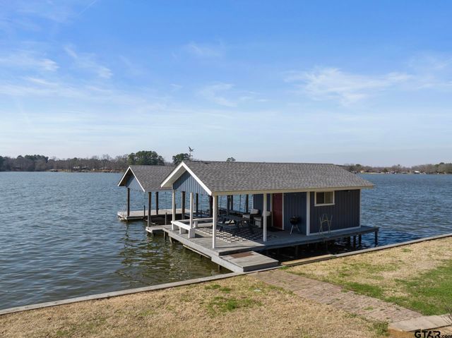 592 County Road 2127, Pittsburg, TX 75686