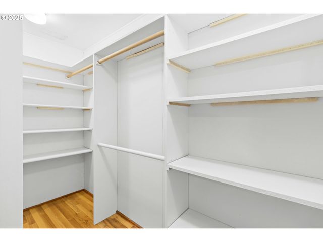 2907 E 24TH St, Vancouver, WA 98661