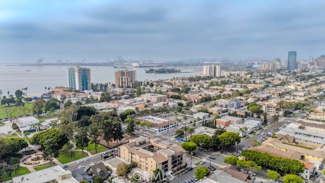 2015 E Broadway 305, Long Beach, CA 90803