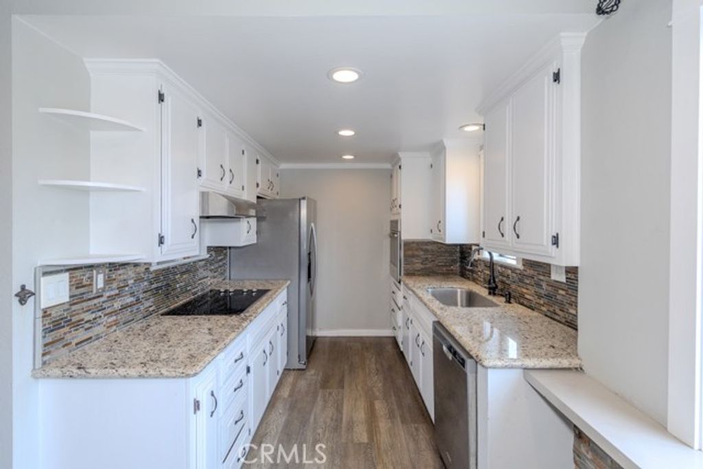 2015 E Broadway 305, Long Beach, CA 90803