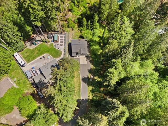 30 E Stirling Court, Shelton, WA 98584