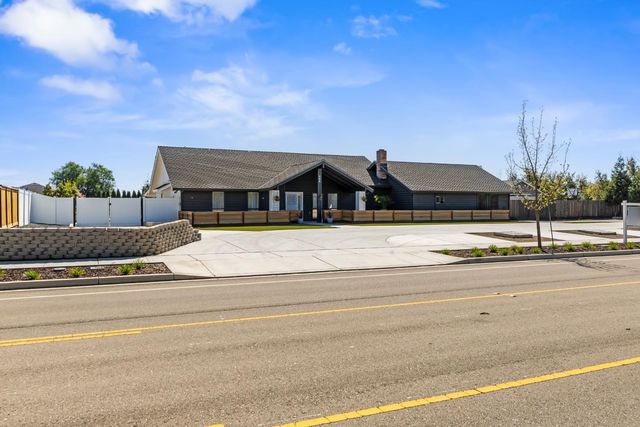 598 Southland Rd, Manteca, CA 95336
