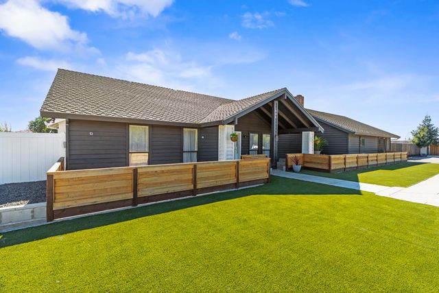 598 Southland Rd, Manteca, CA 95336